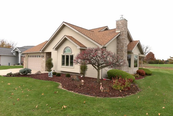 REAL ESTATE AUCTION IN WHITLEY COUNTY, INDIANA
